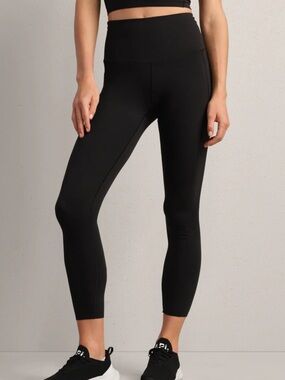 RHONE Solid Black High-Rise Performance Leggings